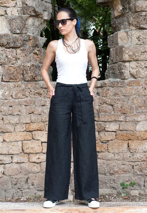 pantaloni di lino neri donna